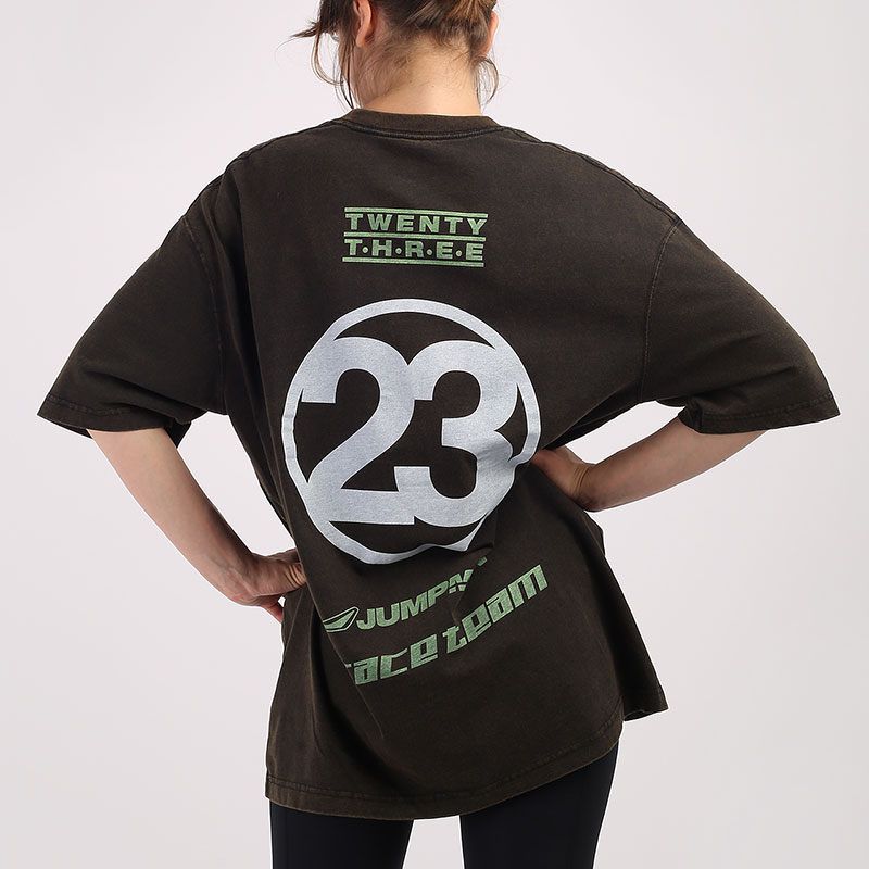Женская футболка Jordan Moto Oversized T-Shirt (CW2204-010)  - цена, описание, фото 4